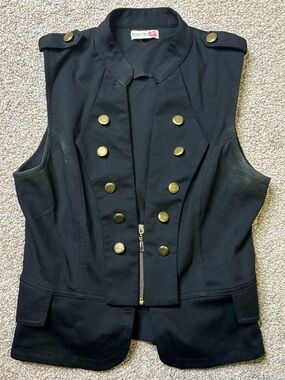 Body Central Vest
